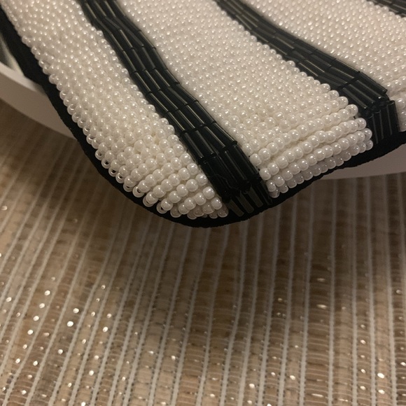 Kate Spade On Purpose RARE beaded clutch EUC